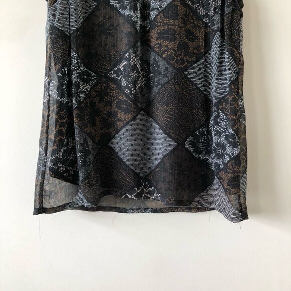 CREAM High Neckline Dark Floral Sleeveless Blouse - Picture 4 of 8